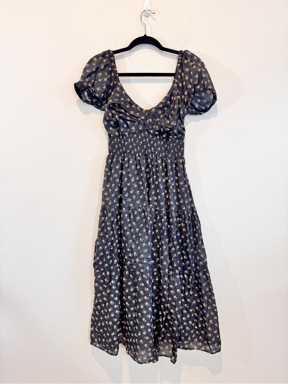 Mello Day Dark Floral Dress S Smocked Puff Sleeve Milkmaid Romantic Prairie J63